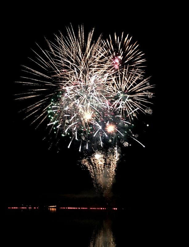 HAPPY NEW YEAR Feuerwerk